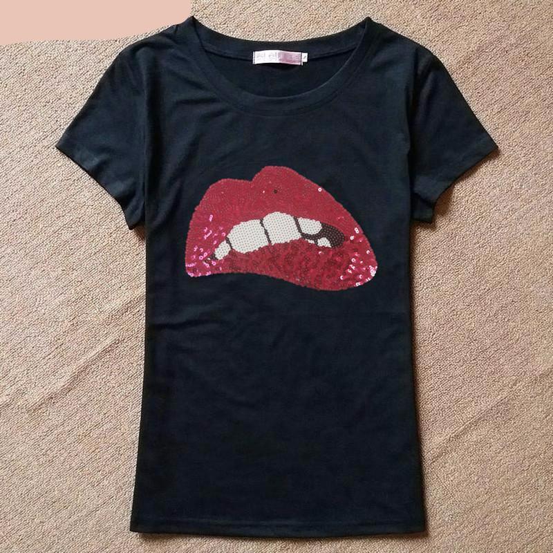 'Hot Lips Night' T-Shirt - GirlsNightcom