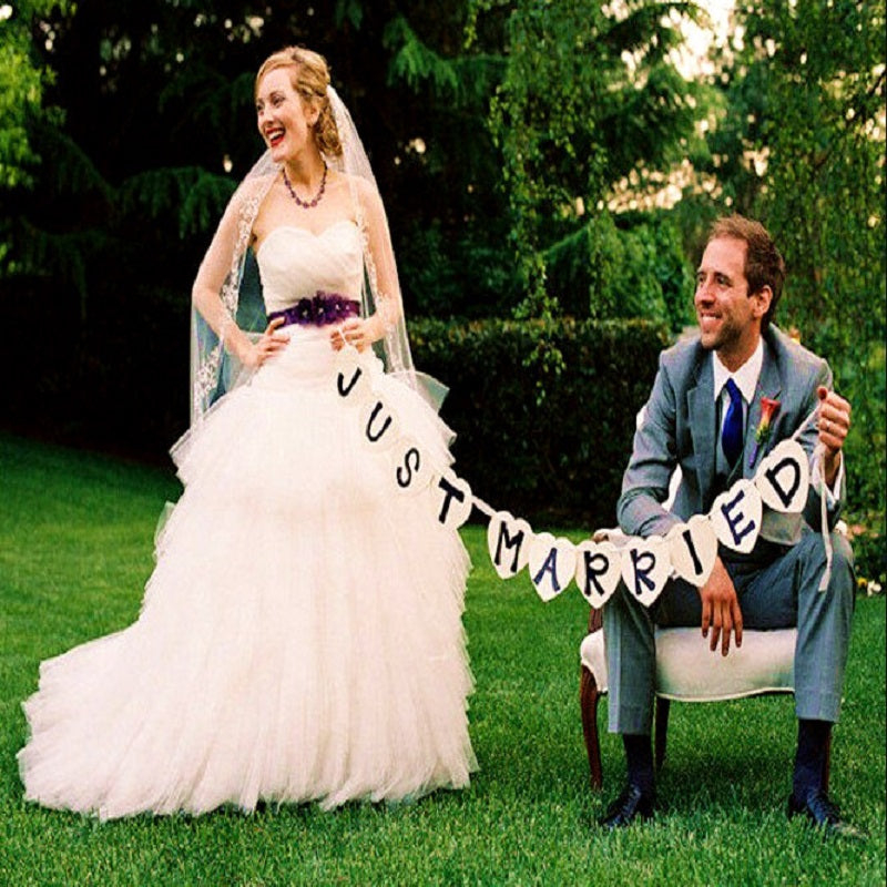 Just Married Vintage Wedding Banner - GirlsNightcom