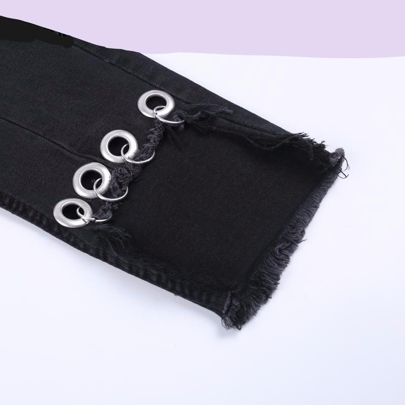 'Eyelet You Go' Skinny Jeans - GirlsNightcom